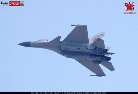 J-15 carrier-based fighter jet